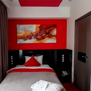 Mildom Premium Hotel Almaty